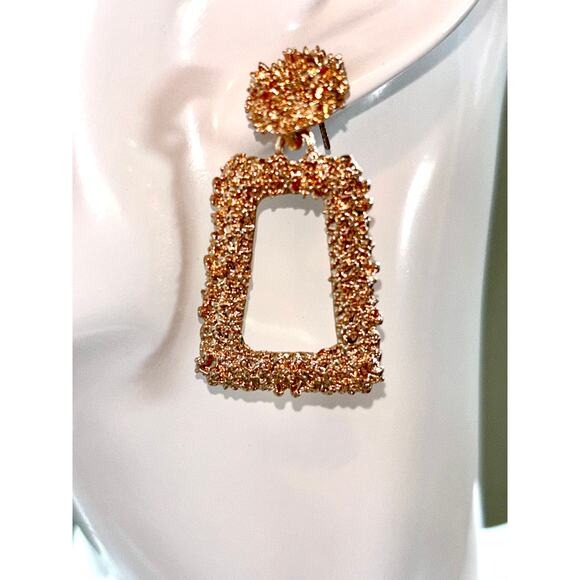 Gold Plated Textured Geometric Dangle Pierced Earrings - Picture 5 of 5